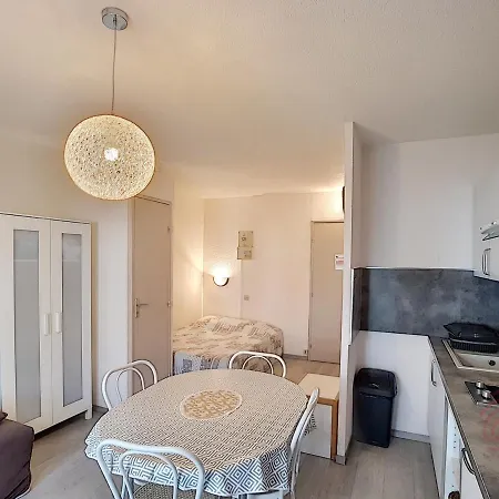 Apartment Renove Avec Balcon A 650m Des Thermes - Lamalou, Proche Centre-ville Et Nature - Fr-1-451-96 Lamalou-les-Bains