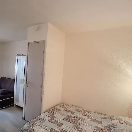 Renove Avec Balcon A 650m Des Thermes - Lamalou, Proche Centre-ville Et Nature - Fr-1-451-96 Apartament