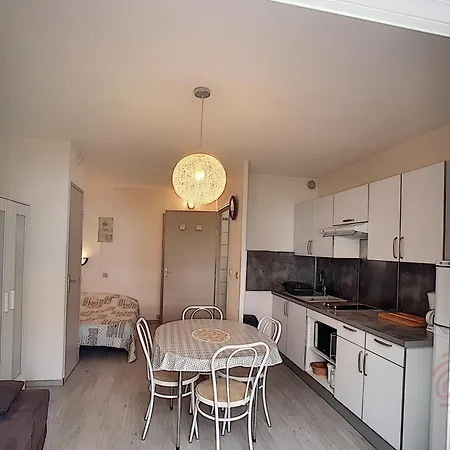 Apartamento Rénové Avec Balcon à 650m Des Thermes - Lamalou, Proche Centre-ville Et Nature - Fr-1-451-96 *